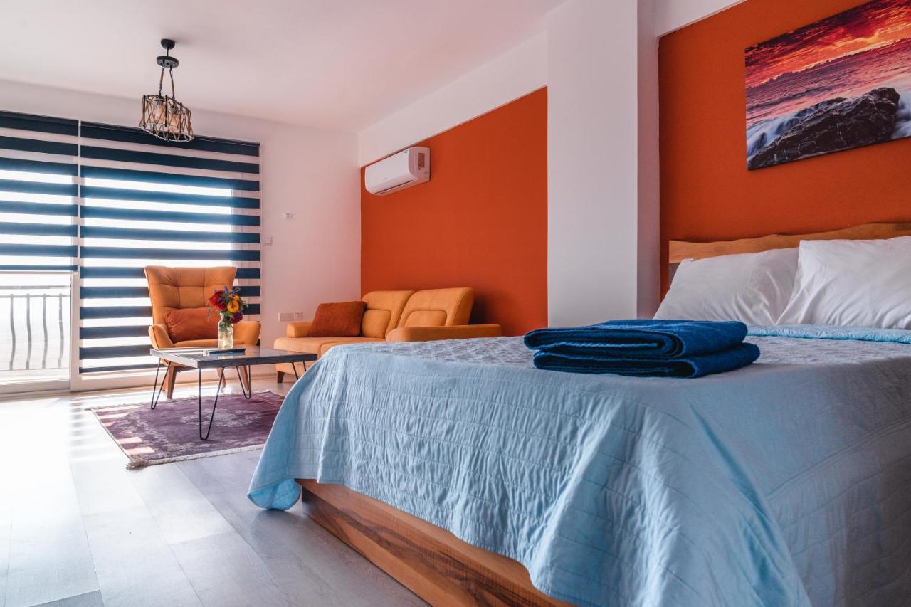 Edelweiss A Block Hotel Residence Trikomo Экстерьер фото