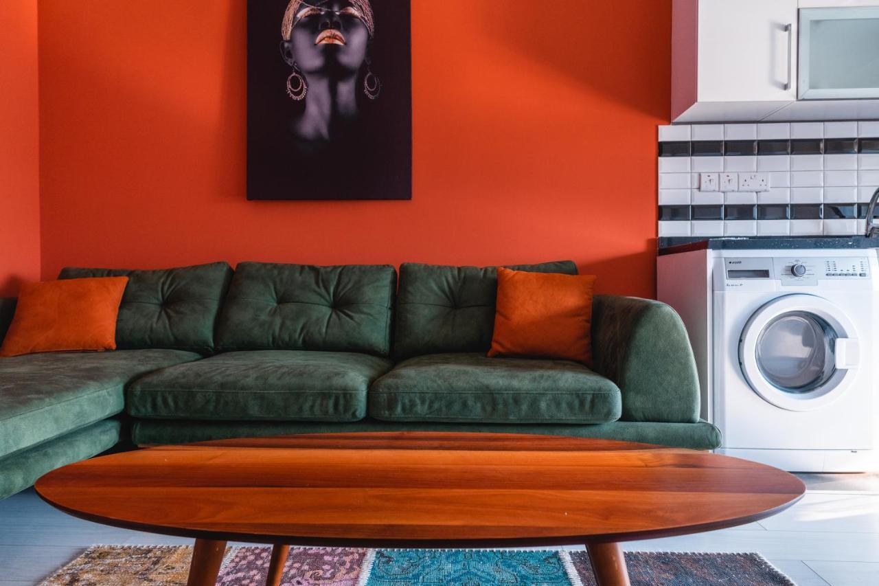 Edelweiss A Block Hotel Residence Trikomo Экстерьер фото