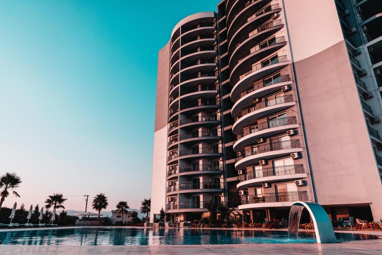 Edelweiss A Block Hotel Residence Trikomo Экстерьер фото