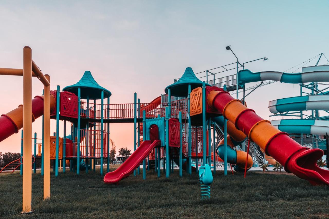 Edelweiss A Block Hotel Residence Trikomo Экстерьер фото